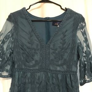 Francescas size medium women’s lace romper